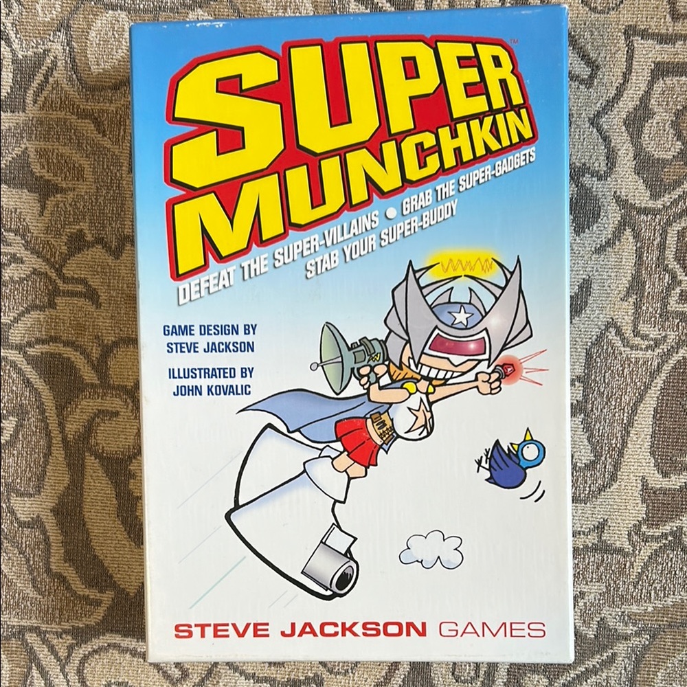 Super Munchkin Card Game by Steve Jackson. Complete with Instructions